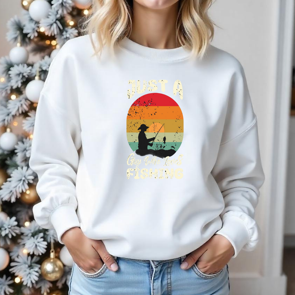 Crewneck Sweatshirt, Vintage Rainbow Surf Sunset "I'm a Dreamer" Graphic, Retro Surf Pullover, Casual Unisex Shirt, Cozy Beach Vibes Tee