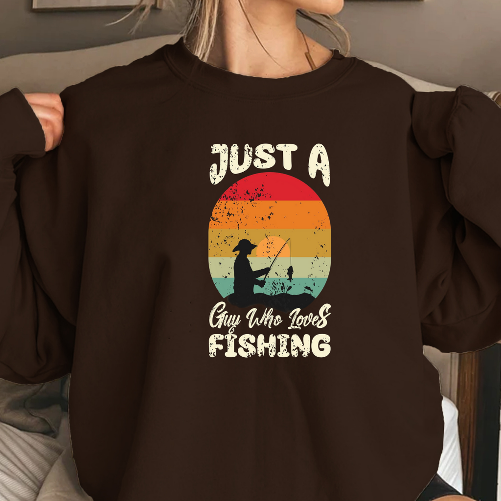 Crewneck Sweatshirt, Vintage Rainbow Surf Sunset "I'm a Dreamer" Graphic, Retro Surf Pullover, Casual Unisex Shirt, Cozy Beach Vibes Tee