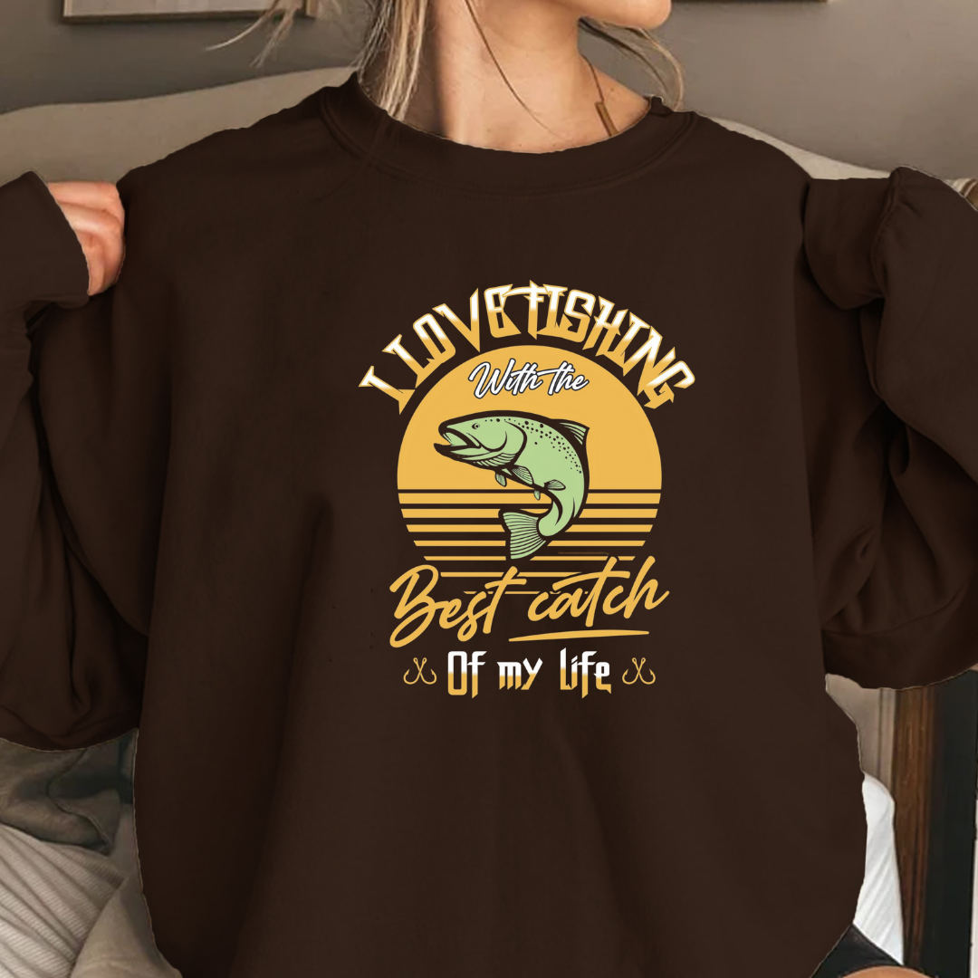 Crewneck Sweatshirt, Retro Sunset "Best Catches" Fishing Graphic, Vintage Angler Pullover, Outdoor Adventure Shirt, Fisherman Gift Tee