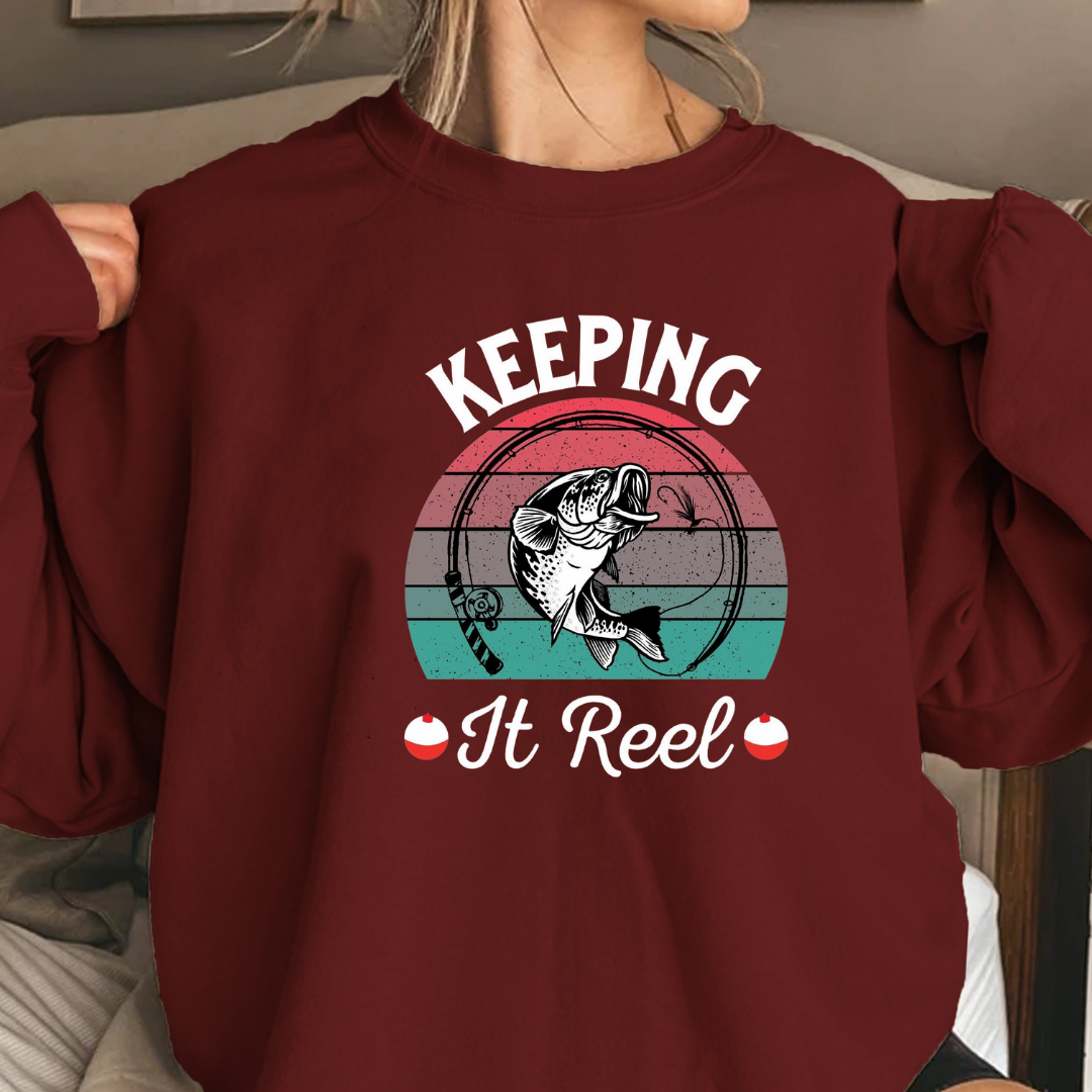 Retro Skate Cat Crewneck Sweatshirt, Cute Cat Graphic Pullover, Skateboarding Kitty Shirt, Fun Animal Apparel, Cozy Unisex Sweatshirt, Gift