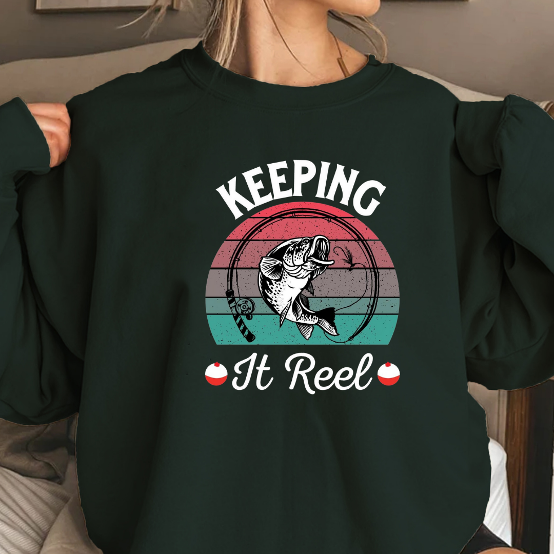 Retro Skate Cat Crewneck Sweatshirt, Cute Cat Graphic Pullover, Skateboarding Kitty Shirt, Fun Animal Apparel, Cozy Unisex Sweatshirt, Gift