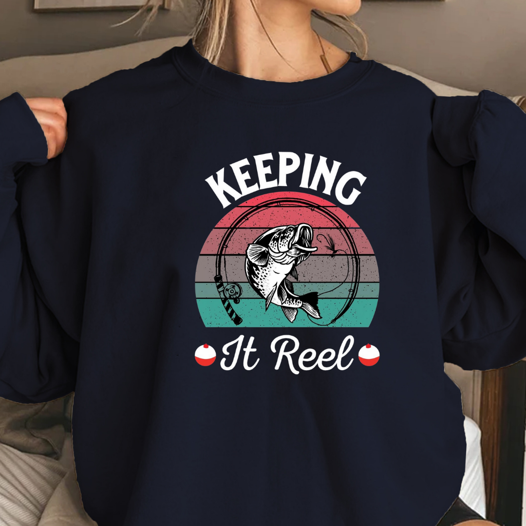 Retro Skate Cat Crewneck Sweatshirt, Cute Cat Graphic Pullover, Skateboarding Kitty Shirt, Fun Animal Apparel, Cozy Unisex Sweatshirt, Gift
