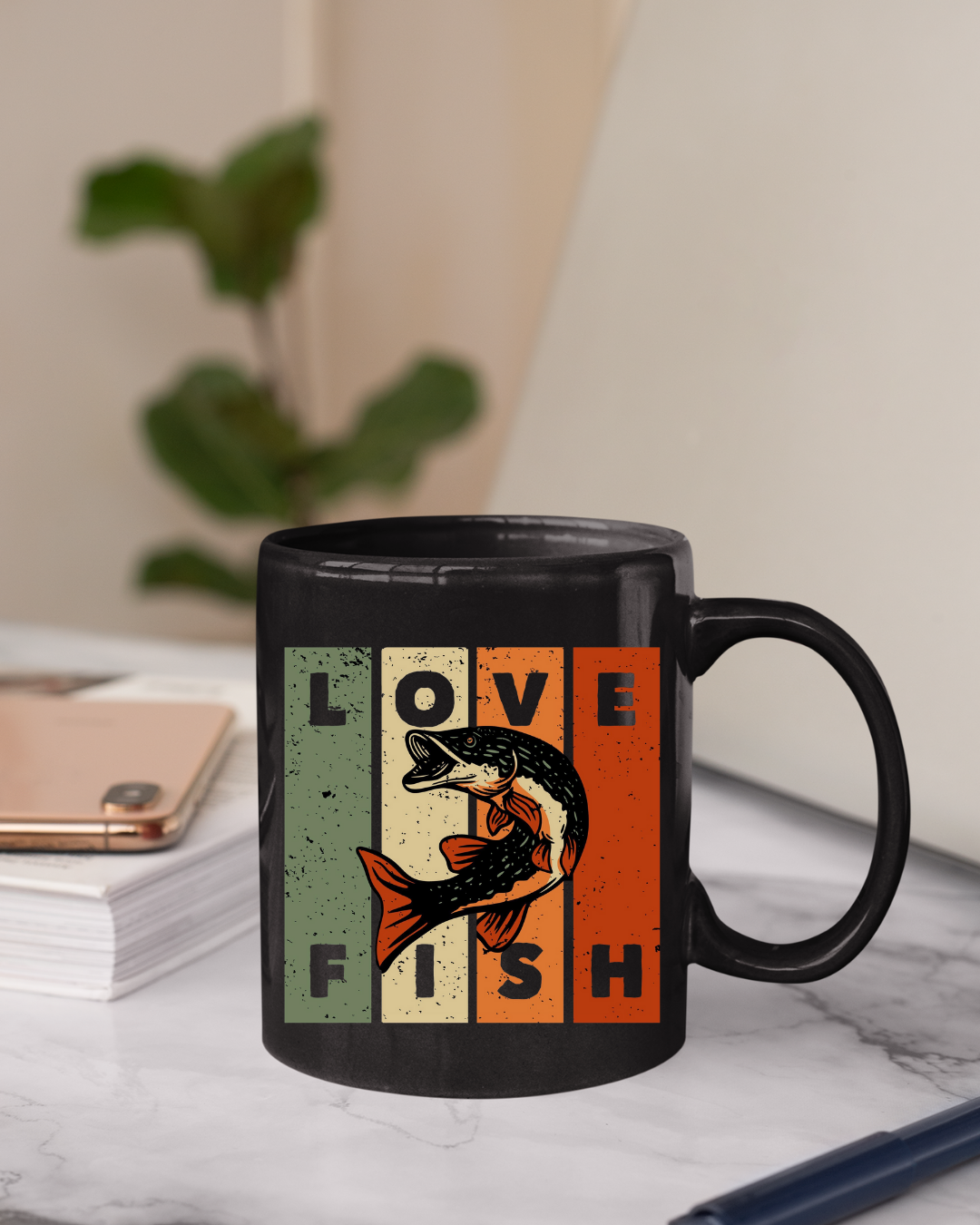 Love Fish Crewneck Sweatshirt, Retro Fishing Graphic Pullover for Anglers, Vintage Angler Shirt, Outdoor Adventure Top, Fisherman Gift Tee