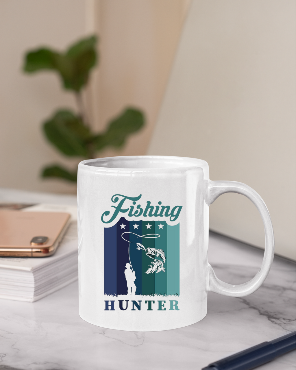 Fishing Hunter Crewneck Sweatshirt, Retro Angler Graphic Pullover, Outdoor Adventure Shirt, Fisherman Gift, Vintage Fishing Hobby Tee